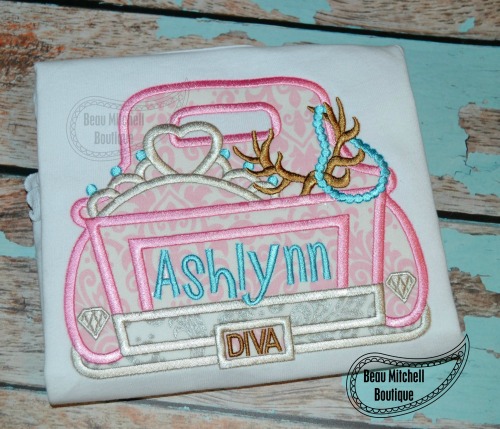 Hunting Diva truck applique