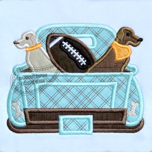 Football 2 dogs Truck